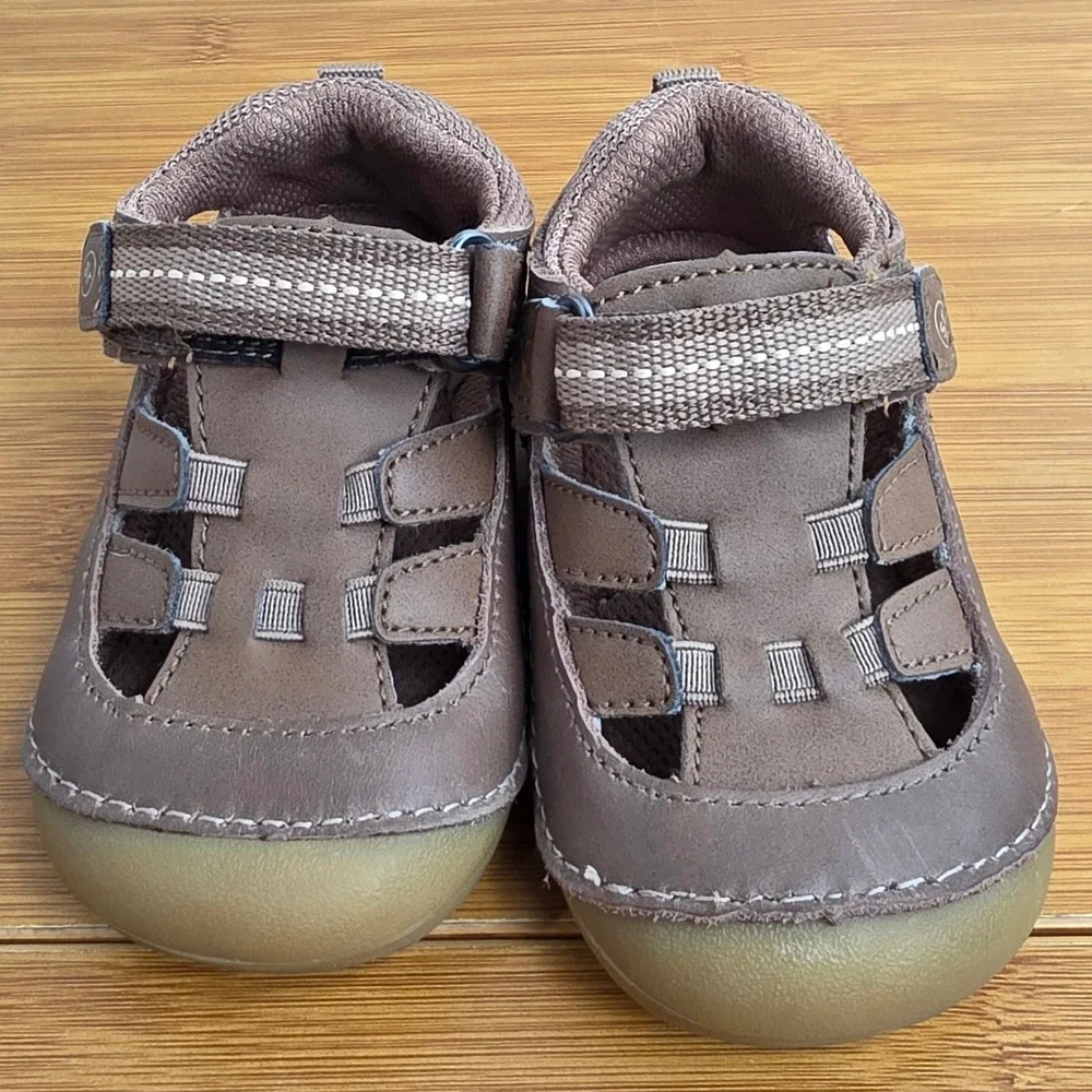 Stride Rite SM Sonny Boys Brown Leather Fisherman Sandals Shoes 5.5W BB015002
